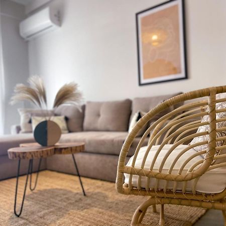 Anneta'S Home เอเธนส์ ภายนอก รูปภาพ